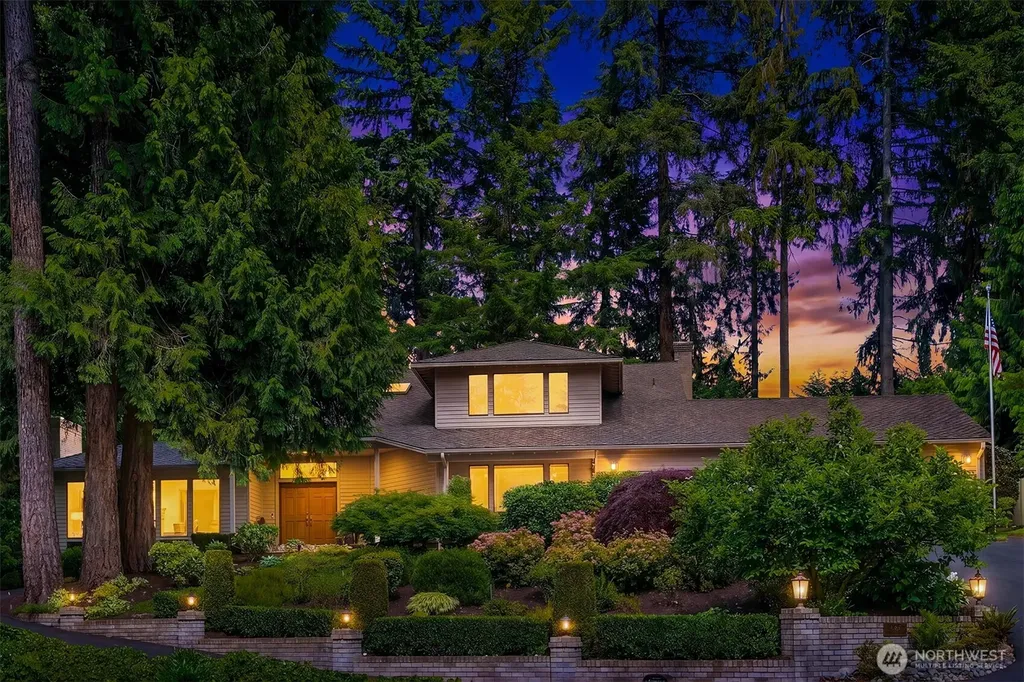 4320 143rd Place NE Bellevue WA 98007