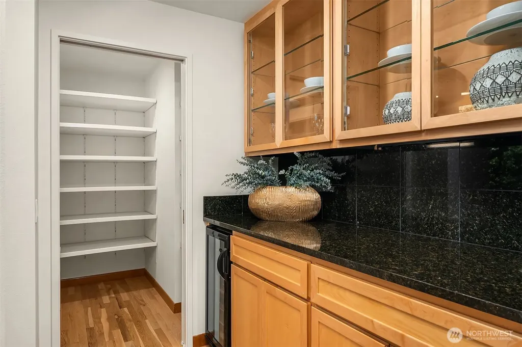 4320 143rd Place NE Bellevue WA 98007