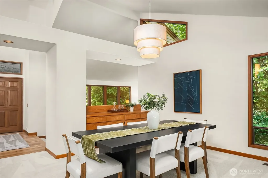 4320 143rd Place NE Bellevue WA 98007
