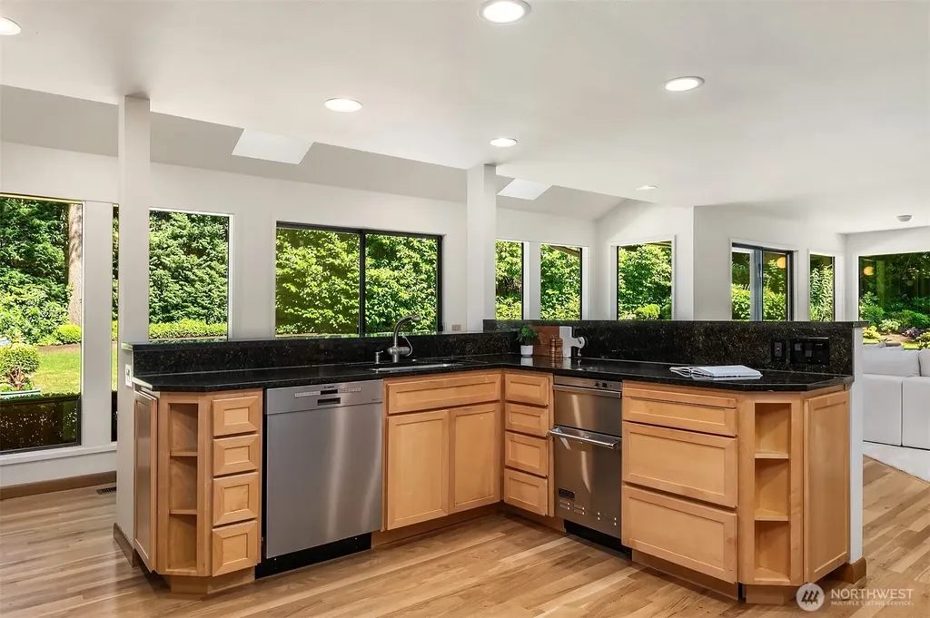 4320 143rd Place NE Bellevue WA 98007