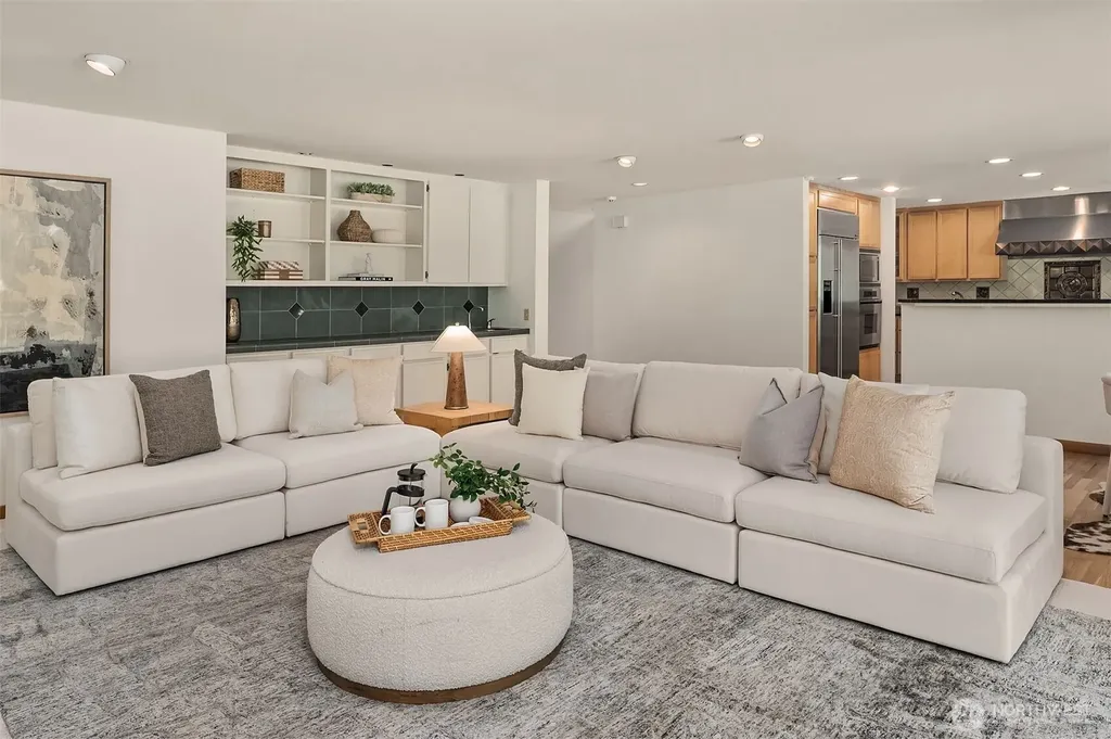 4320 143rd Place NE Bellevue WA 98007