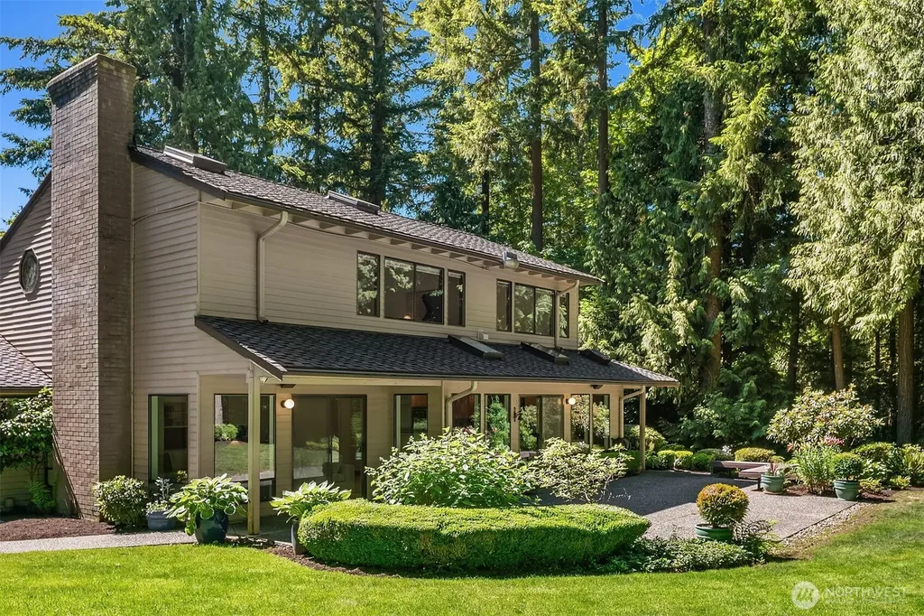 4320 143rd Place NE Bellevue WA 98007