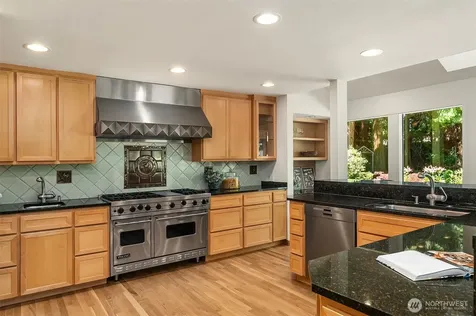 4320 143rd Place NE Bellevue WA 98007
