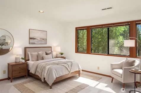 4320 143rd Place NE Bellevue WA 98007
