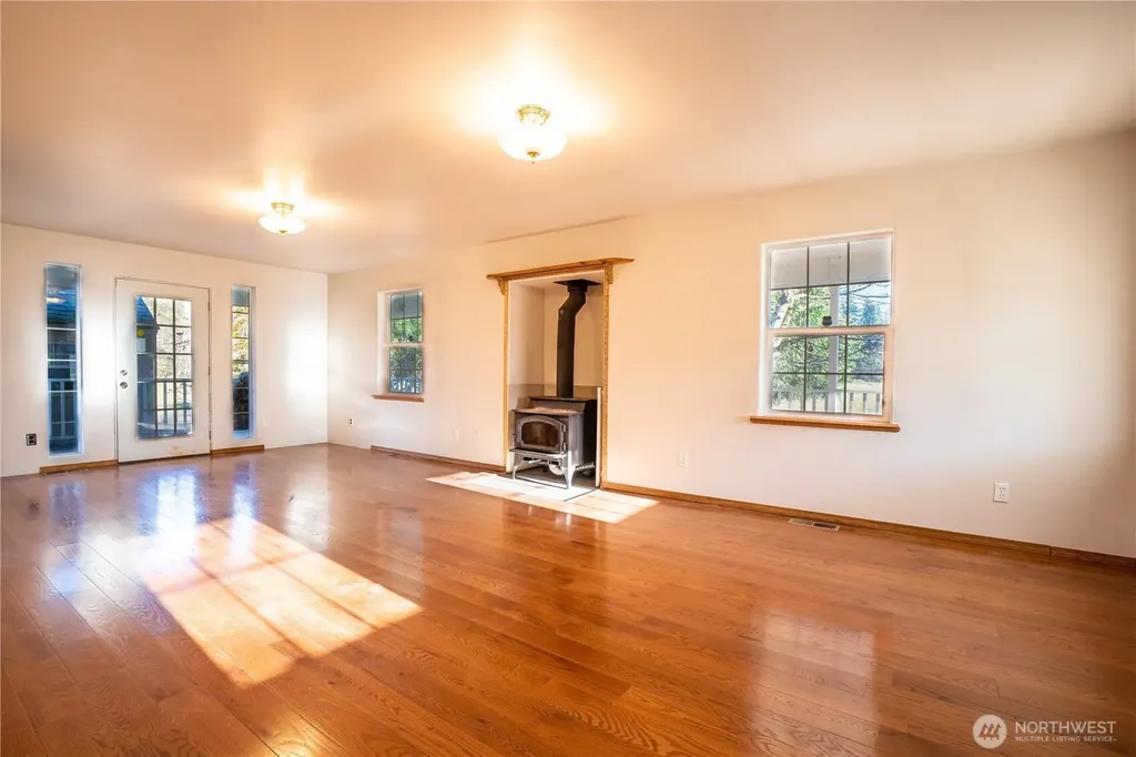 732 Satsop Road W Montesano WA 98563