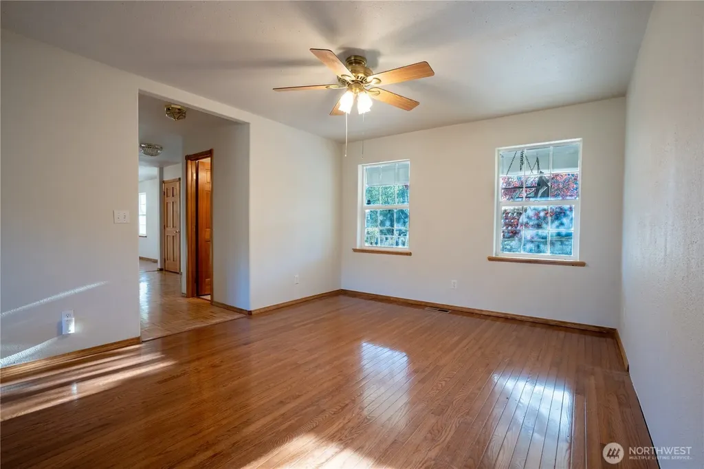 732 Satsop Road W Montesano WA 98563