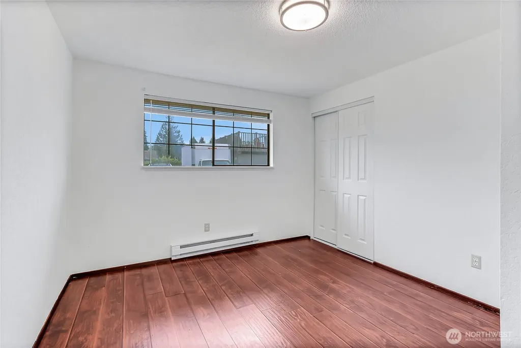1318 S 82nd Street Tacoma WA 98408