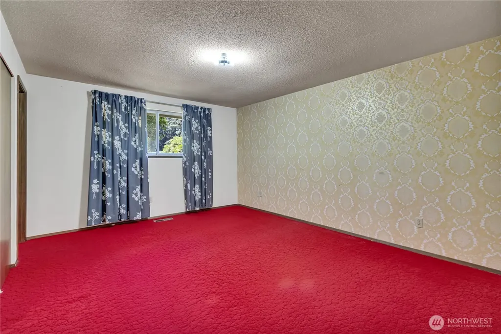 8841 Timber Loop SE Olympia WA 98513