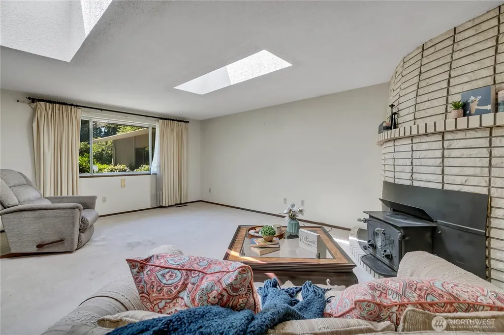8841 Timber Loop SE Olympia WA 98513