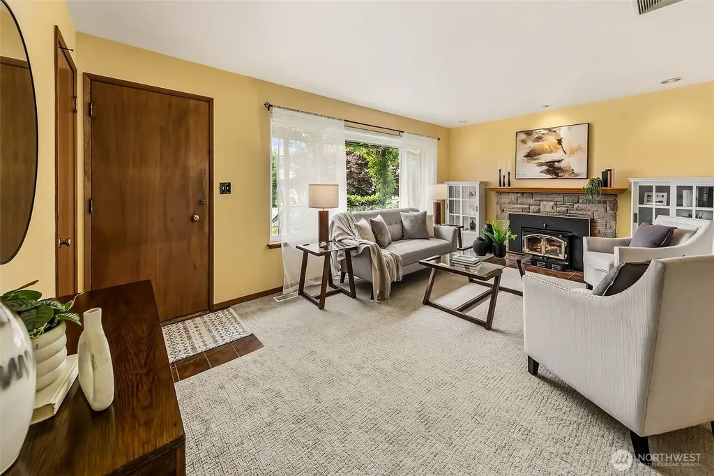 4854 47th Avenue SW Seattle WA 98116