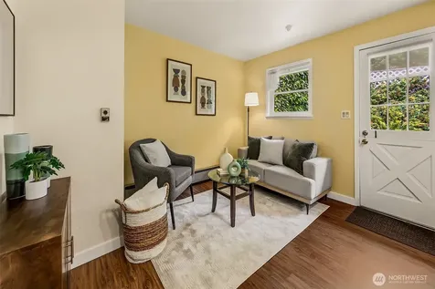 4854 47th Avenue SW Seattle WA 98116