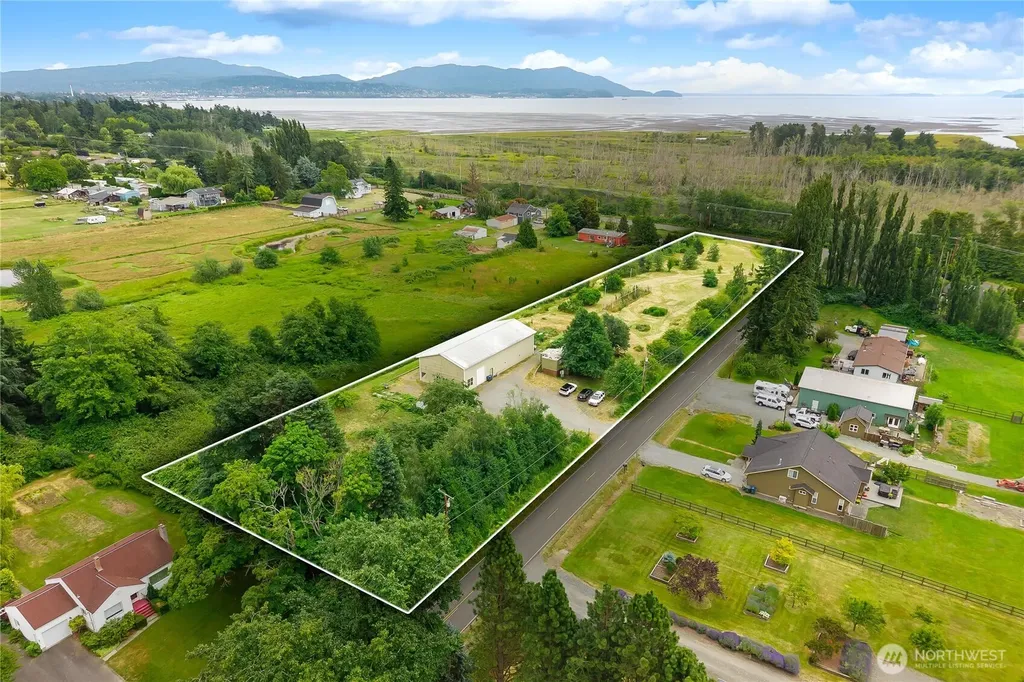 3960 Hoff Road Bellingham WA 98225