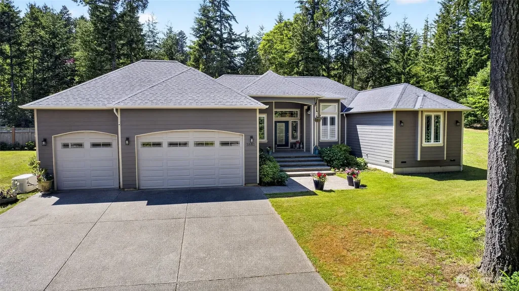 3881 Seabeck Hwy NW Bremerton WA 98312