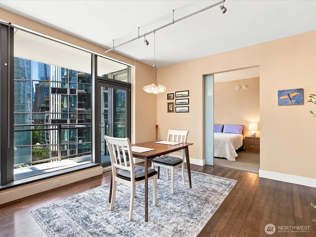 820 Blanchard Street Seattle WA 98121