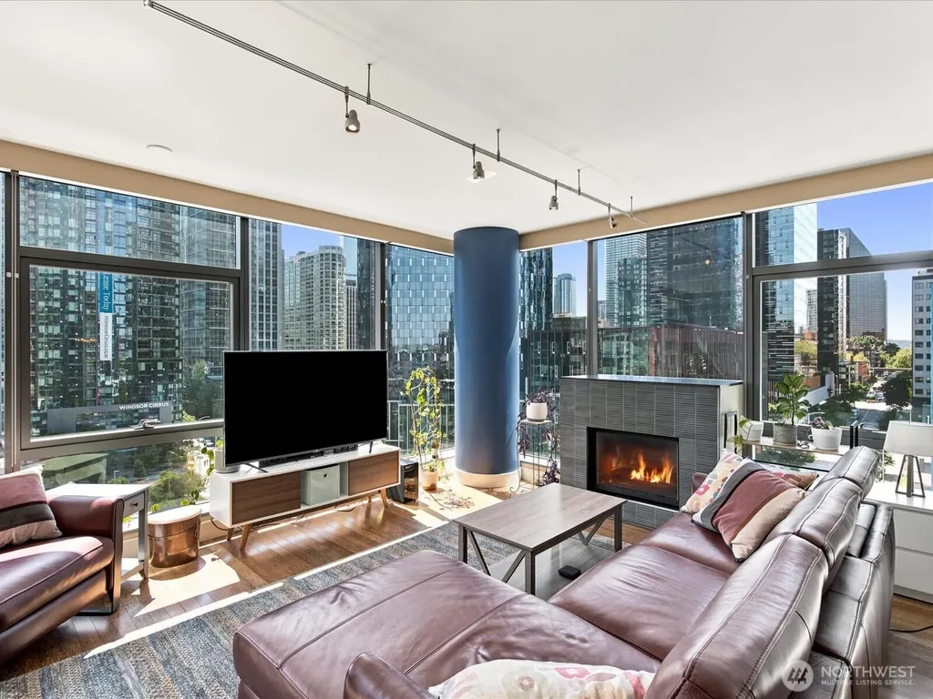 820 Blanchard Street Seattle WA 98121
