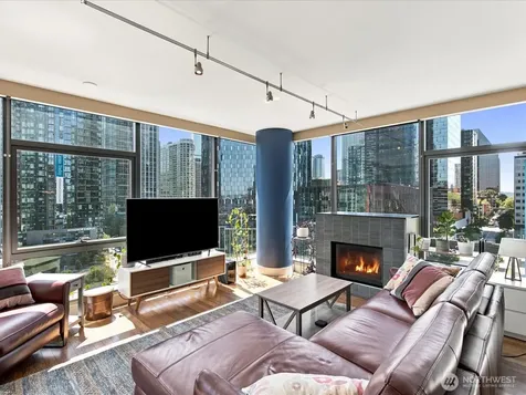 820 Blanchard Street Seattle WA 98121