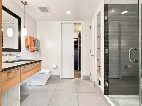820 Blanchard Street Seattle WA 98121