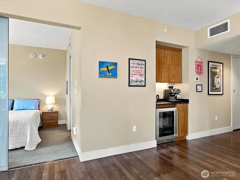 820 Blanchard Street Seattle WA 98121