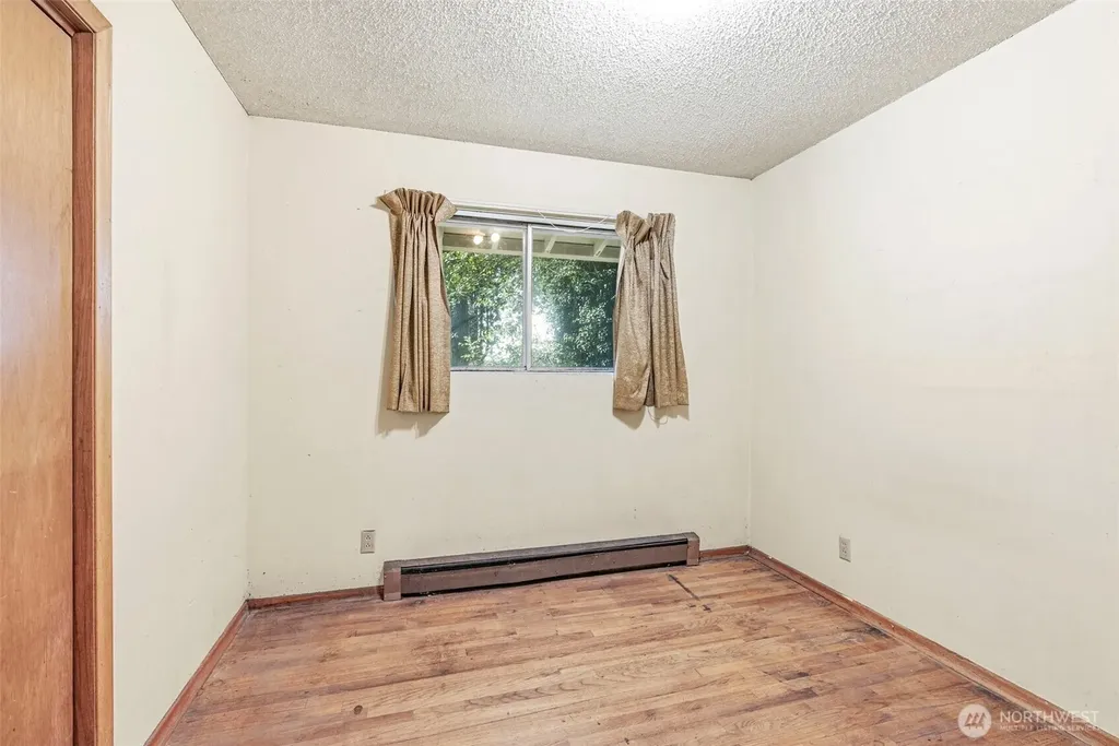 3739 Columbia Heights Road Longview WA 98632