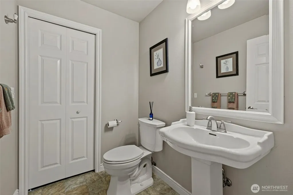 3209 Shelley Hill Road Mount Vernon WA 98274