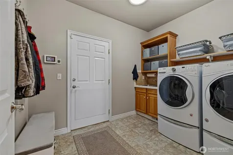 3209 Shelley Hill Road Mount Vernon WA 98274