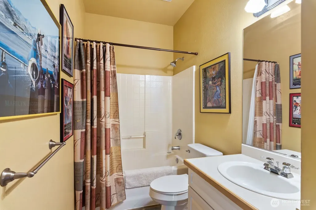 1508 Lindsay Loop Mount Vernon WA 98274