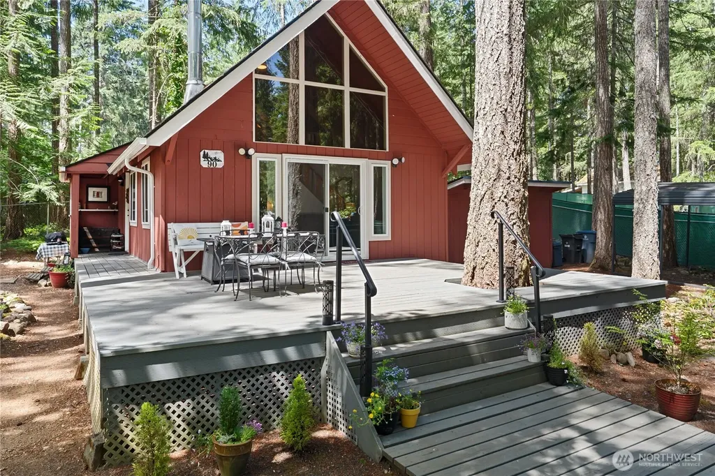 90 N Fircrest Place Hoodsport WA 98548