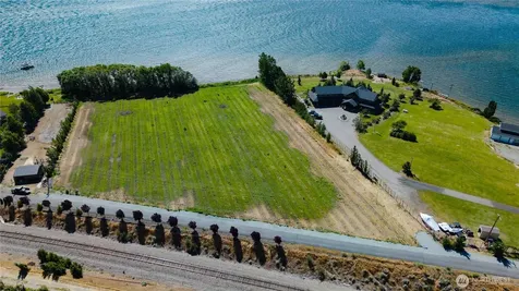 2 Stennes Drive Pateros WA 98846