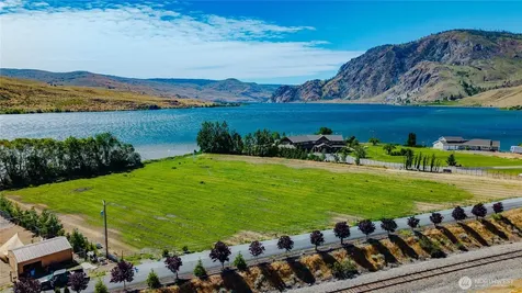2 Stennes Drive Pateros WA 98846