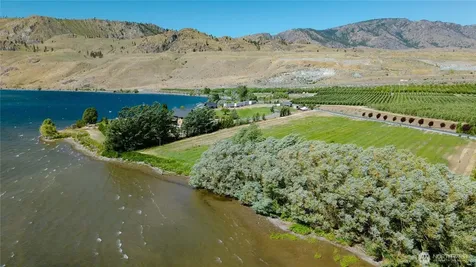 1 Stennes Drive Pateros WA 98846