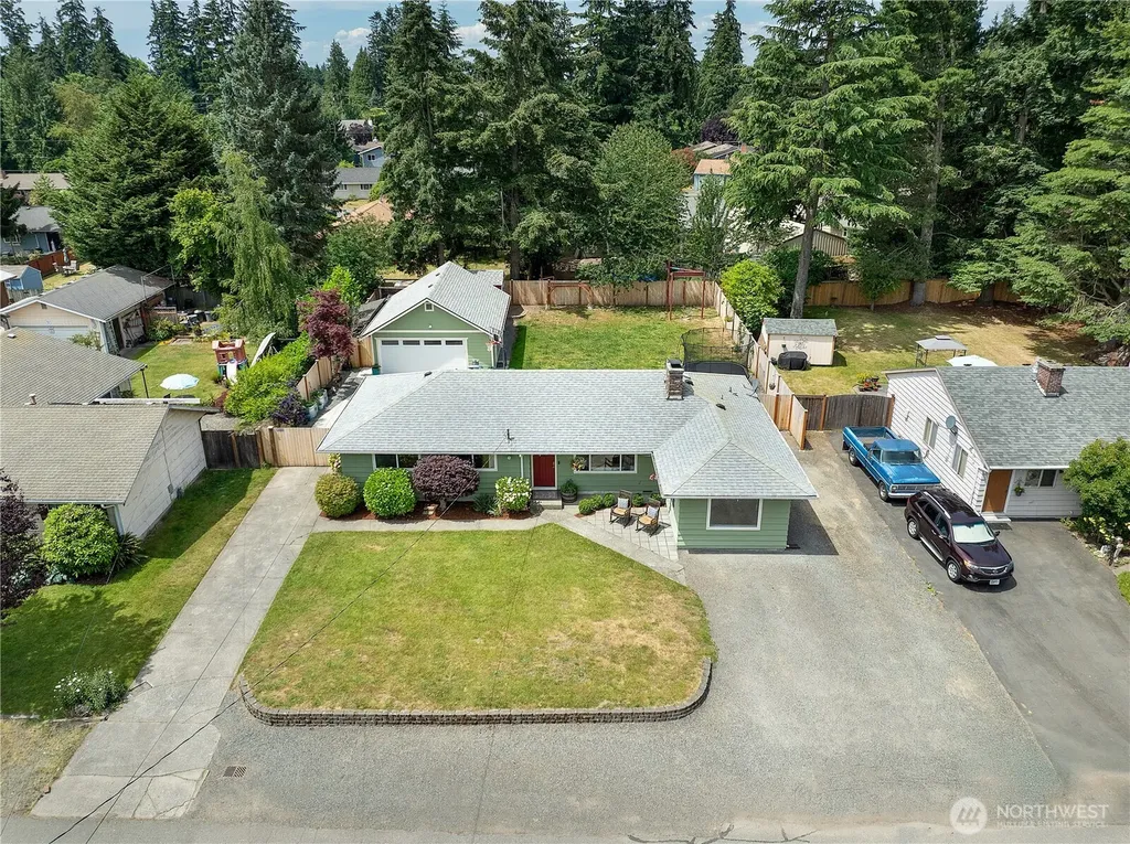 20818 77th Place W Edmonds WA 98026