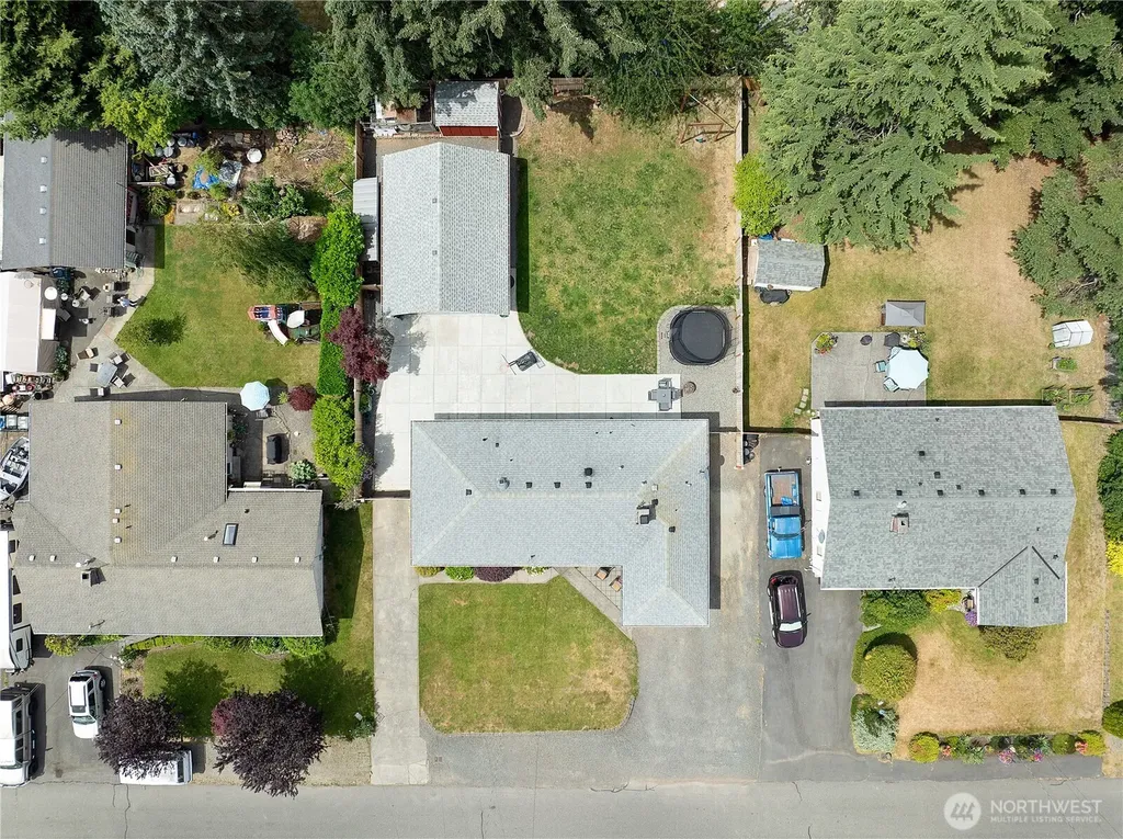 20818 77th Place W Edmonds WA 98026