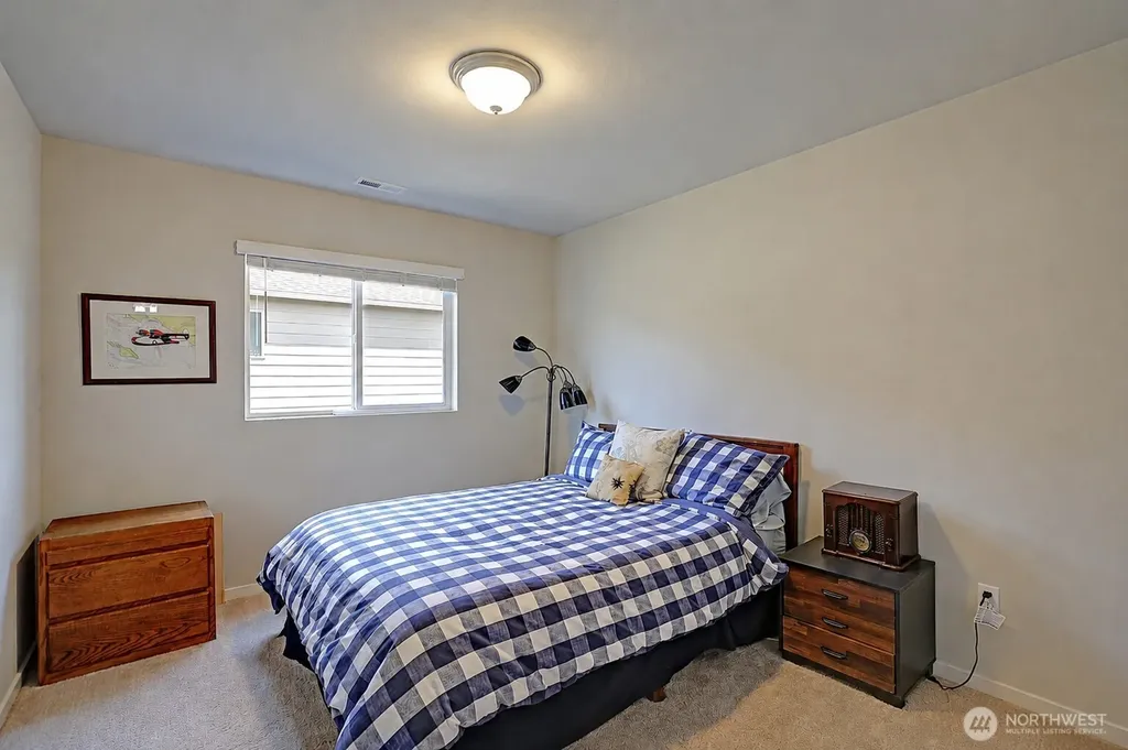 28108 66th Way NW Stanwood WA 98292