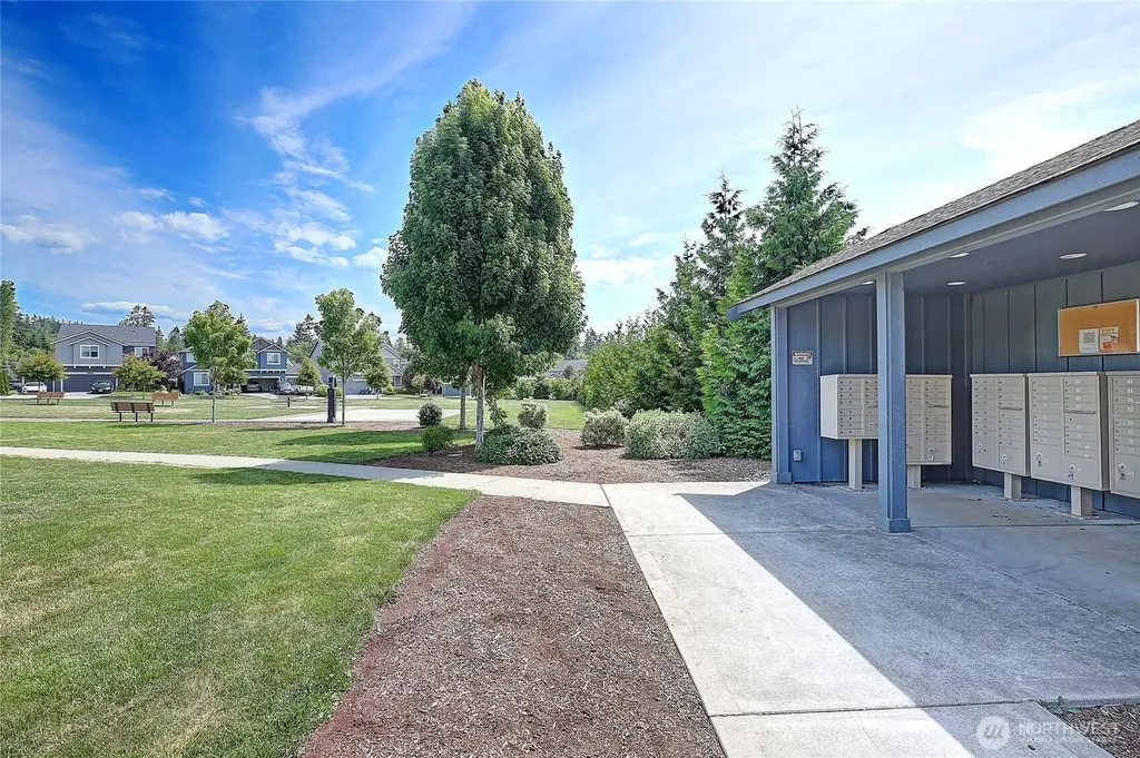 28108 66th Way NW Stanwood WA 98292