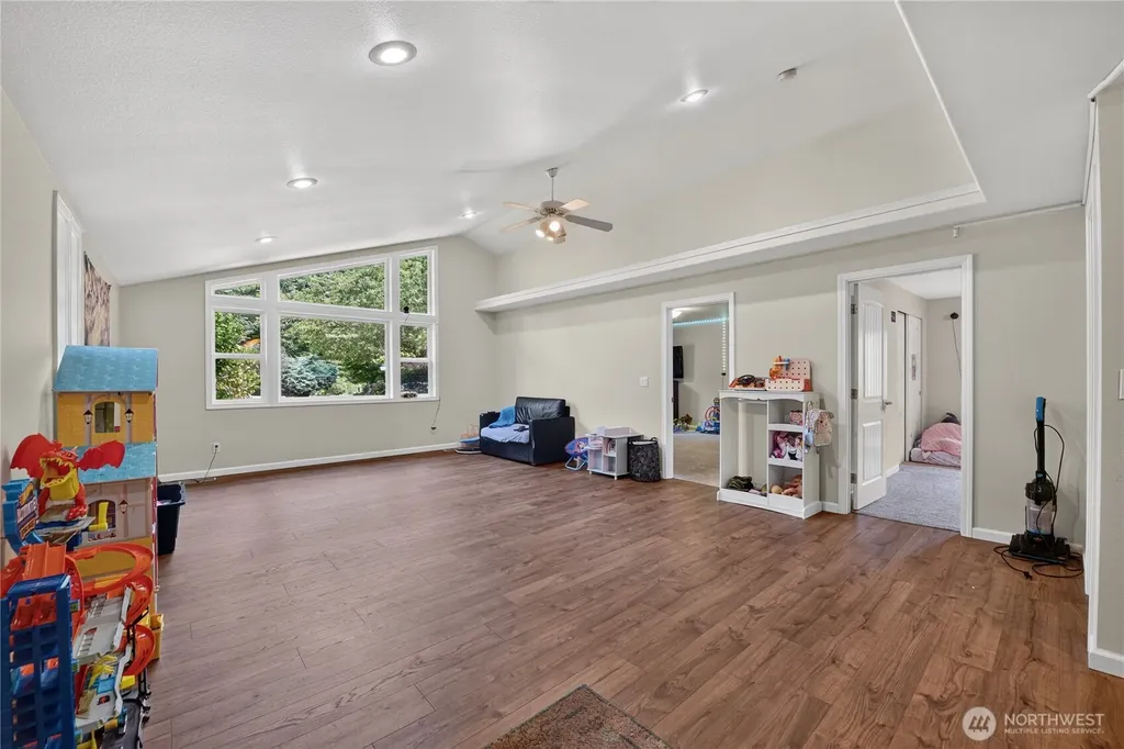 4722 Edgeworth Drive SE Olympia WA 98501