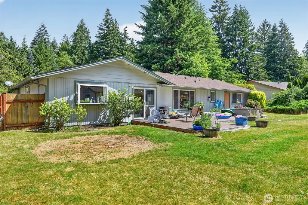 4722 Edgeworth Drive SE Olympia WA 98501