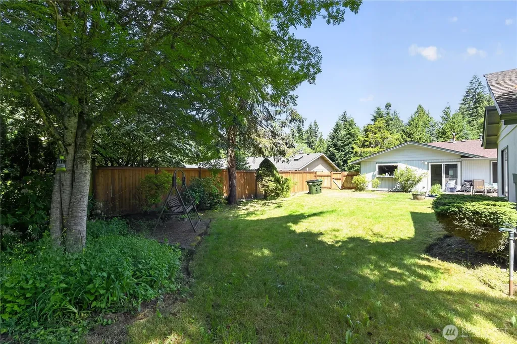 4722 Edgeworth Drive SE Olympia WA 98501