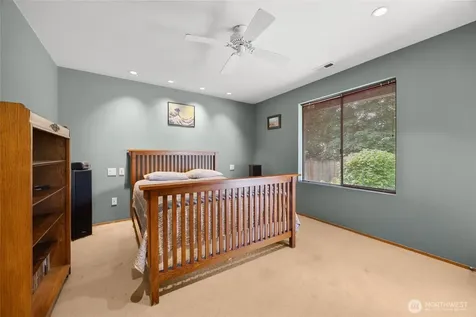 21815 SE 271st Street Maple Valley WA 98038