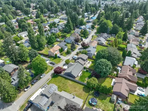 21815 SE 271st Street Maple Valley WA 98038