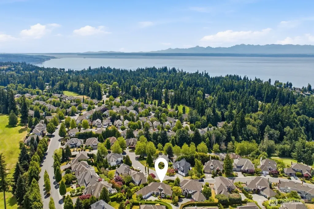 11924 59th Avenue W Mukilteo WA 98275