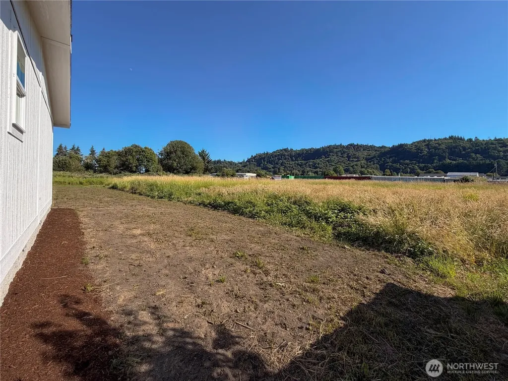 4565 Windemere Street Longview WA 98632