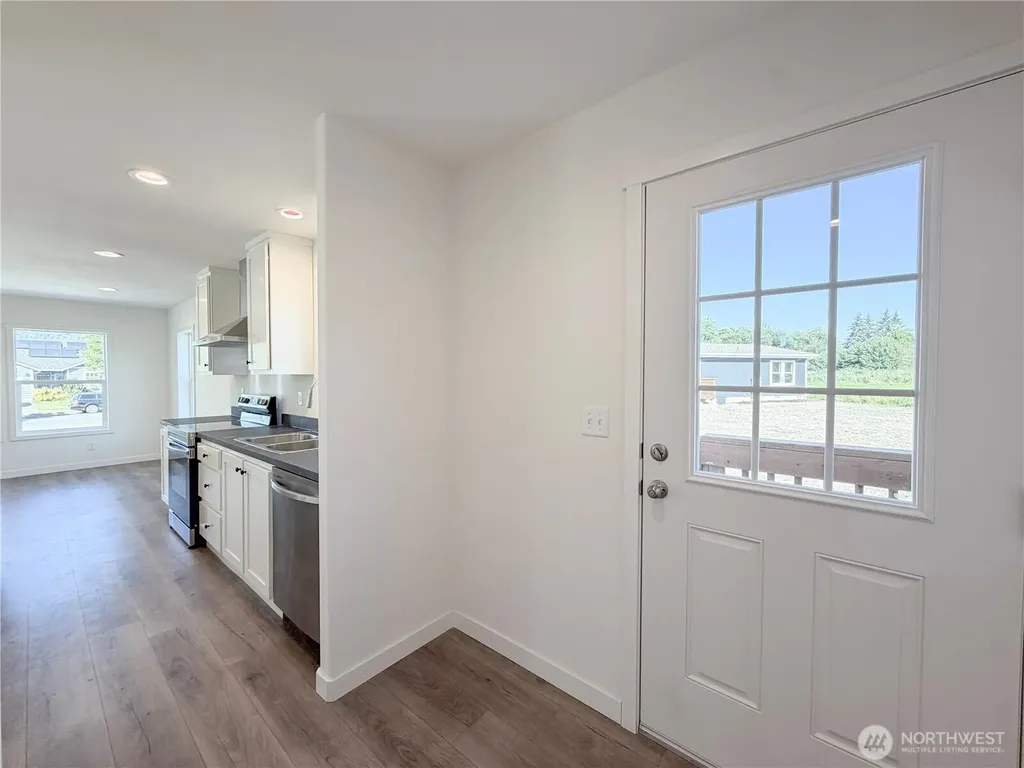 4565 Windemere Street Longview WA 98632