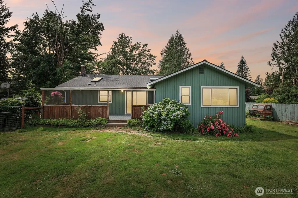 1105 Dyer Road Sultan WA 98294