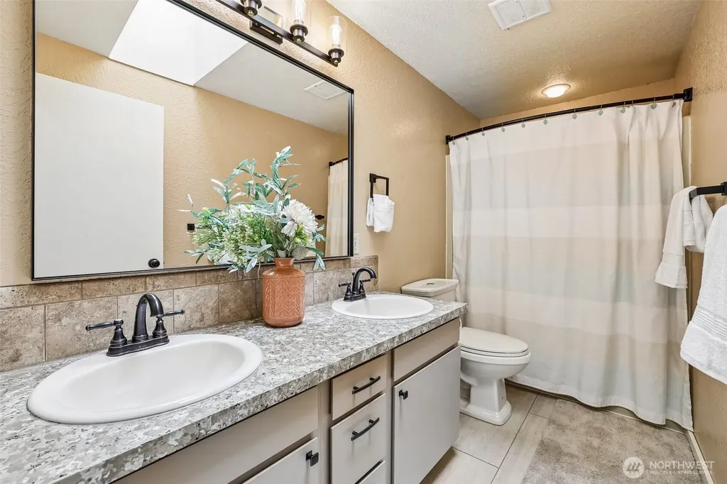 1105 Dyer Road Sultan WA 98294
