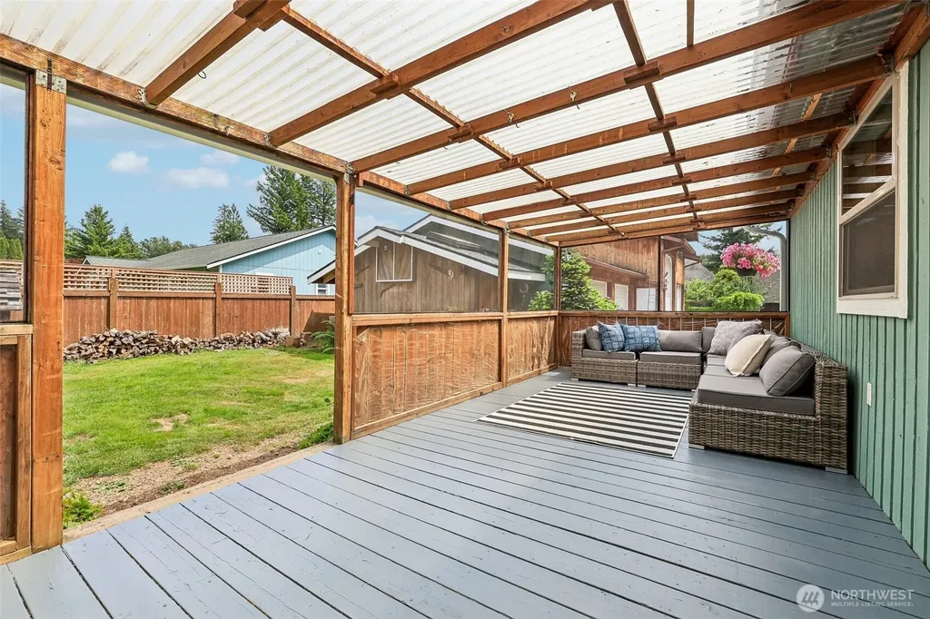 1105 Dyer Road Sultan WA 98294