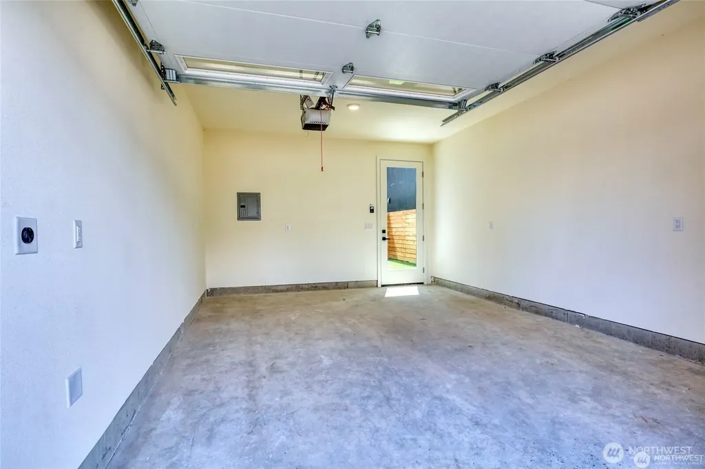 5725 N 48th Street Tacoma WA 98407