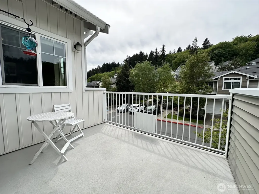 21048 40th Place S Seatac WA 98198