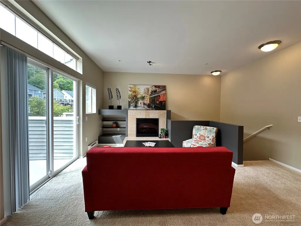 21048 40th Place S Seatac WA 98198