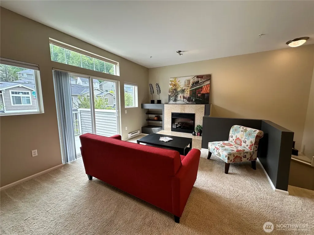 21048 40th Place S Seatac WA 98198