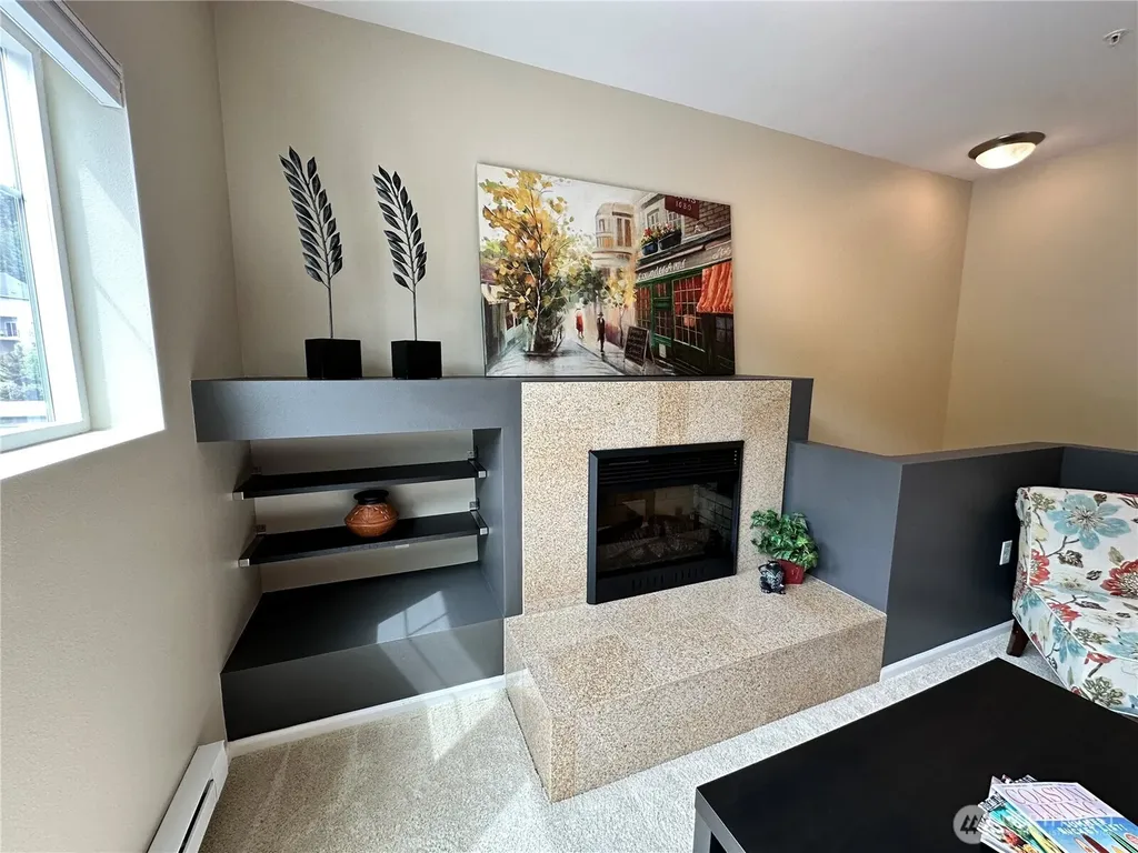 21048 40th Place S Seatac WA 98198